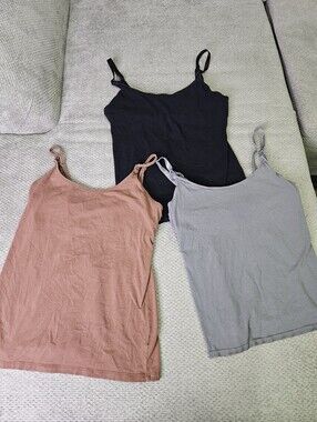 3 Pack! Maternity Nursing Tank Tops, Medium